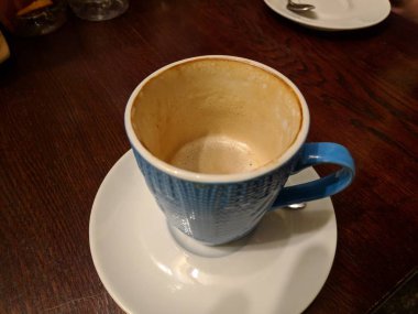 güzel bir fincan kahve. kahve üzerinde çizim