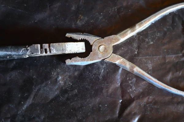 Μεταλλική Πένσα Παλιά Πένσα Κλειδαράς — Φωτογραφία Αρχείου
