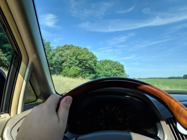 Intérieur Une Voiture Intérieur Véhicule Conducteur Roule Sur Chemin Terre — Photo