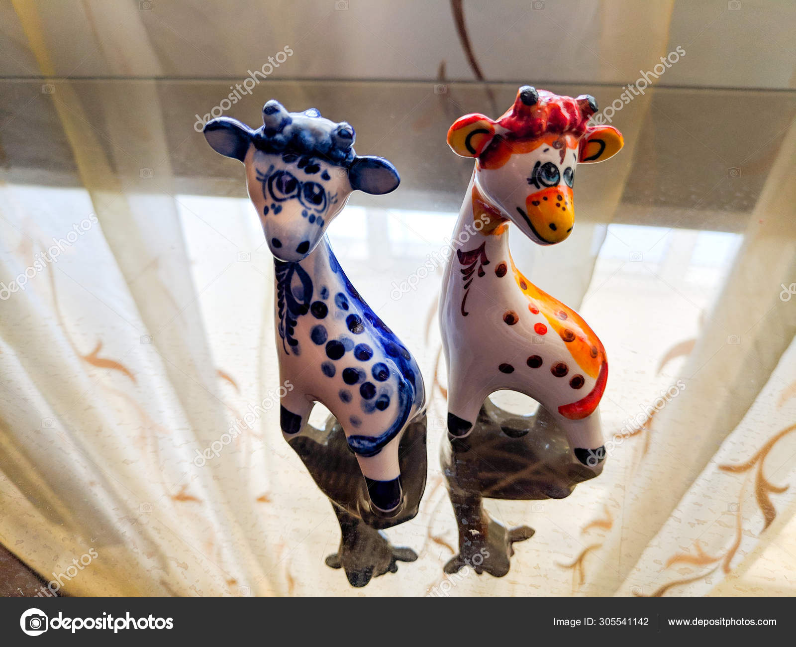 Girafes De Couleur Images Libres De Droit Photos De Girafes De Couleur Depositphotos Girafes De Couleur Images Libres De Droit Photos De Girafes De Couleur Depositphotos