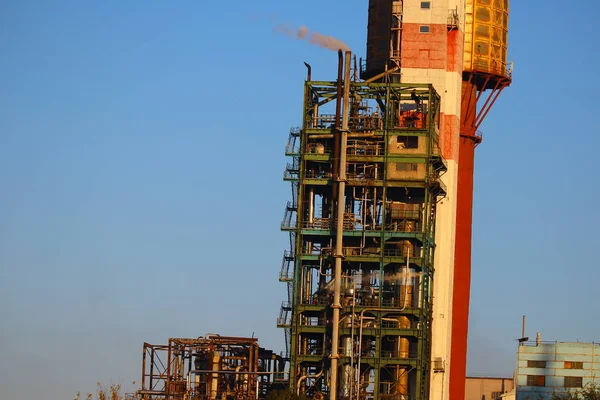 Empresa Industrial Edificios Fábrica Tuberías Una Planta Industrial Problemas Ecológicos —  Fotos de Stock