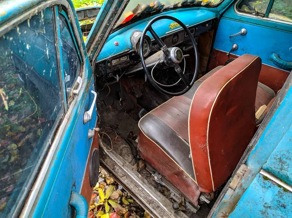 Staré Veteránské Auto Zničené Staré Auto — Stock fotografie