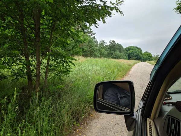 Einem Auto Auf Schlechter Straße Waldstraße Offroad Auf Einem Auto — Stockfoto