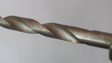 Matkap dönüyor. Elektrikli matkap. onarım aracı