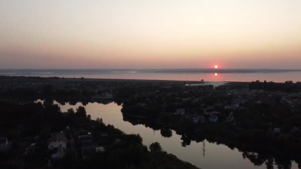 Belo Pôr Sol Sobre Água Outono Paisagem Pôr Sol Voo — Vídeo de Stock