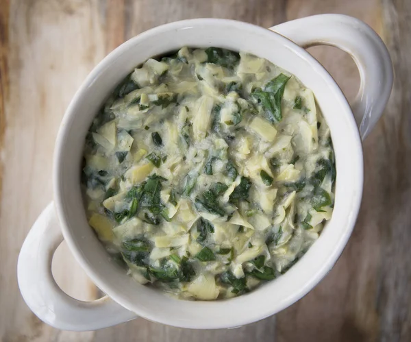 Flache Lage Veganer Spinat Artischocken Dip Schüssel — Stockfoto