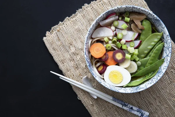 Flat Lay Vegetable Egg Udon Noodle Soup Chopsticks — Stock Photo, Image