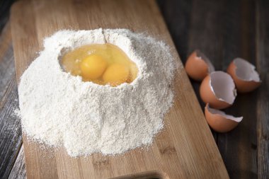 ev yapımı makarna yapma