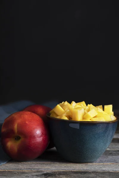 Chopped Nectarine in Bowls — Stock Photo, Image