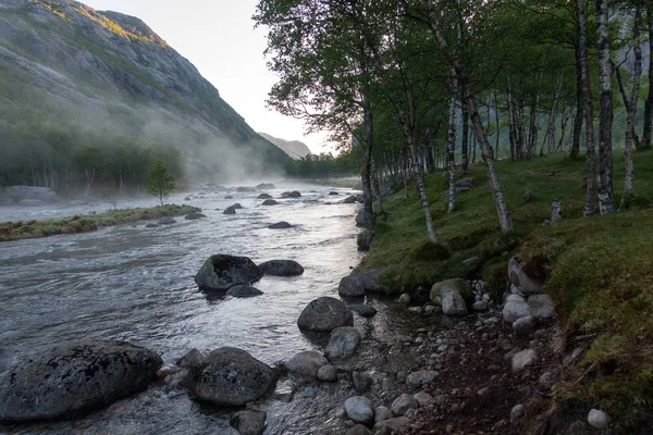 Güzel doğa Norveç doğal peyzaj. Hava. — Stok fotoğraf