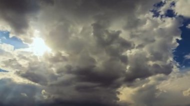 yağmur hareketli hızlı, timelapse bulutlar.