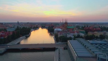 Hava: Wroclaw, Polonya Katedrali Adası