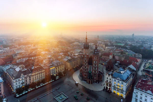 Plaza del Mercado de Cracovia, Salida del sol aéreo — Foto de Stock