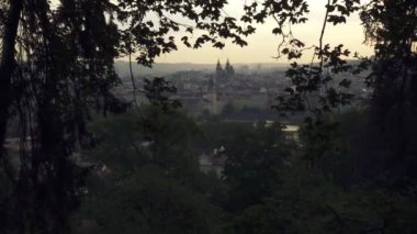 Meryem tyn Prag eski şehir Meydanı'nda önünde Gotik Kilisesi