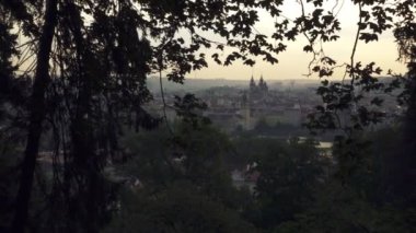 Meryem tyn Prag eski şehir Meydanı'nda önünde Gotik Kilisesi