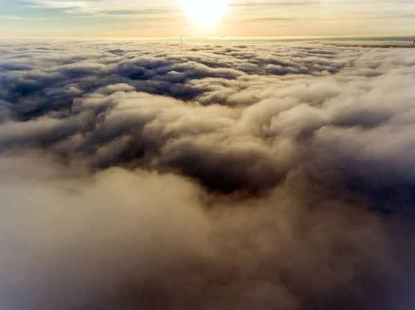 Vue aérienne sur les nuages — Photo
