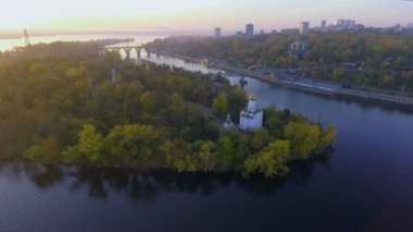 Uçuş üzerinde Hıristiyan Kilisesi manastır adasında, Dnepr City, Ukrayna