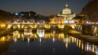 tiber Nehri görüldüğü gibi Roma manzarası st.peter Bazilikası Vatikan şehri