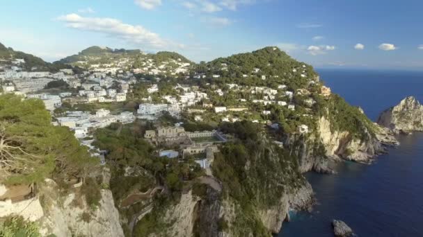 Letecký pohled na Capri, Itálie — Stock video