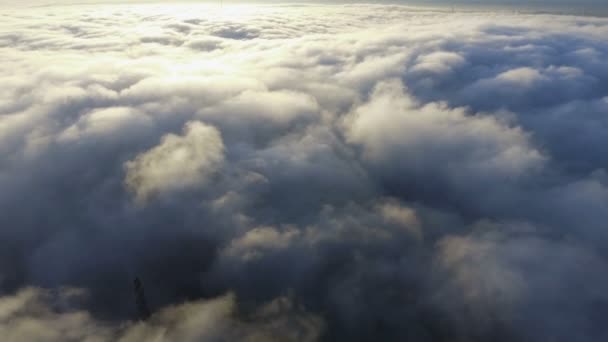 Vista delle nuvole dall'aereo. volando sulla terra — Video Stock
