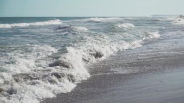 Drake geçidinde fırtına. okyanusta fırtına. Yavaş çekim