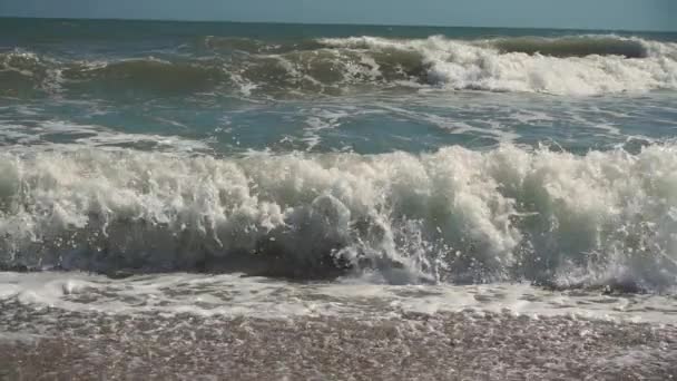 Tempête dans le passage Drake. tempête dans l'océan. Mouvement lent — Video