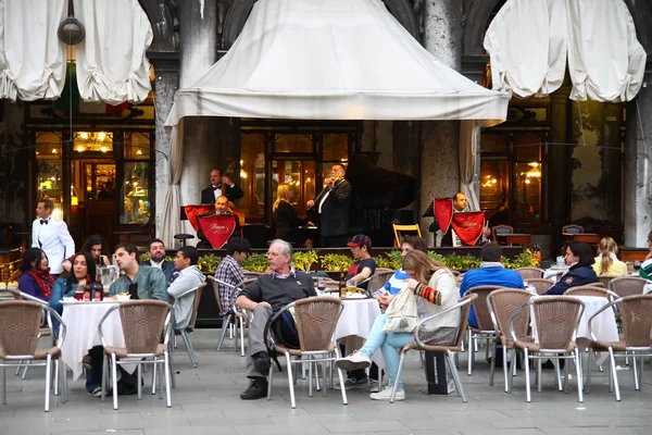 Street Restaurant Venice Italy — Stock Photo, Image