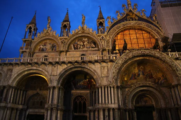 Detail Der Basilika Marco Abend Venedig Italien — Stockfoto