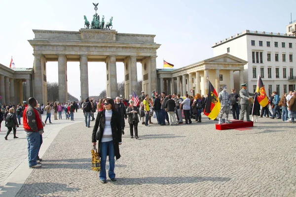 Nära Branden Burger Tor Berlin Tyskland — Stockfoto