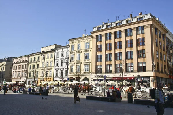 Krakow Pazar Meydanı Yakınında Sokakta Binalar Polonya — Stok fotoğraf