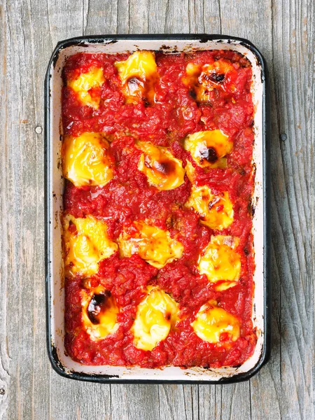 Primo Piano Rustico Italiano Forno Ravioli Pasta Casseruola — Foto Stock