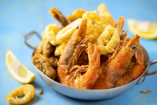 Gros Plan Fritto Aux Fruits Mer Italiens Frits Rustiques Misto — Photo