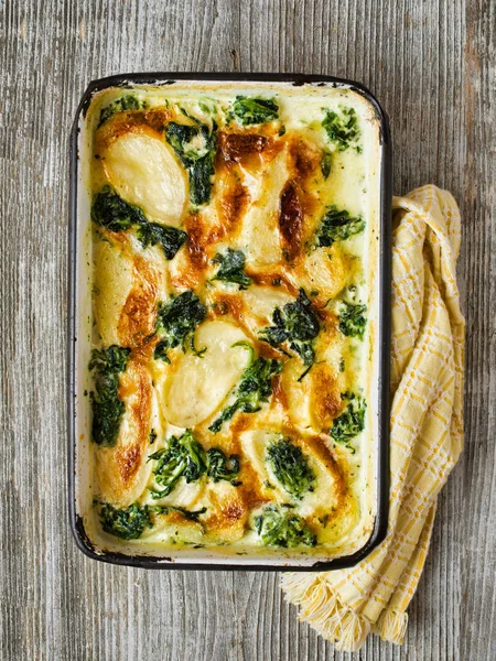 ใกล ยงก กโขมส ทองม นฝร Gratin Dauphinois — ภาพถ่ายสต็อก