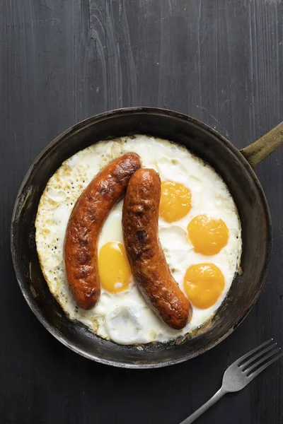 Zblízka Rustikální Americká Snídaně Párky Vajíčka — Stock fotografie