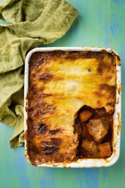 rustik altın İngiliz yazlık sherperds pasta