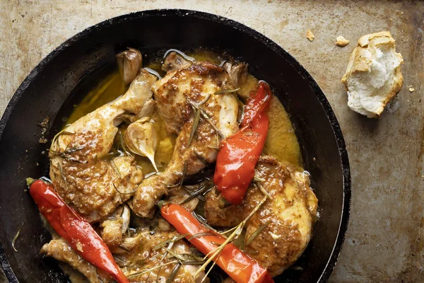 Pollo toscano d'oro rustico italiano — Foto Stock