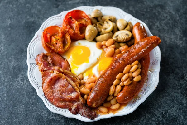 Närbild Tallrik Rustik Full Engelsk Frukost — Stockfoto