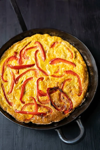 Nahaufnahme Von Rustikalem Italienischen Paprika Frittata Egg Omelete — Stockfoto