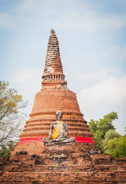 Buddha Statue Ayutthaya Tower Background Ancient City Thailand — Stock Photo, Image