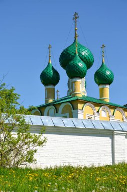 Kilise, kafa kesme, St John the Baptist Alekseevsky manastırda kubbeleri. Uglich, Yaroslavl bölgesi