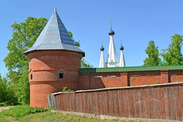 Vakttorn Och Fragment Befästning Aleksejevskijs Kloster Uglich Yaroslavl Regionen — Stockfoto