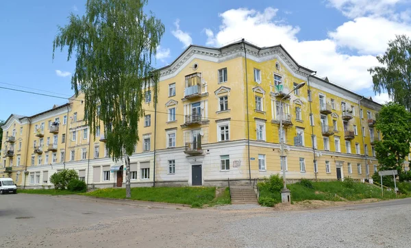 Apartament Dom Cztero Piętrowy Podjezdny 1950 Budowy Uglich Yaroslavl Region — Zdjęcie stockowe