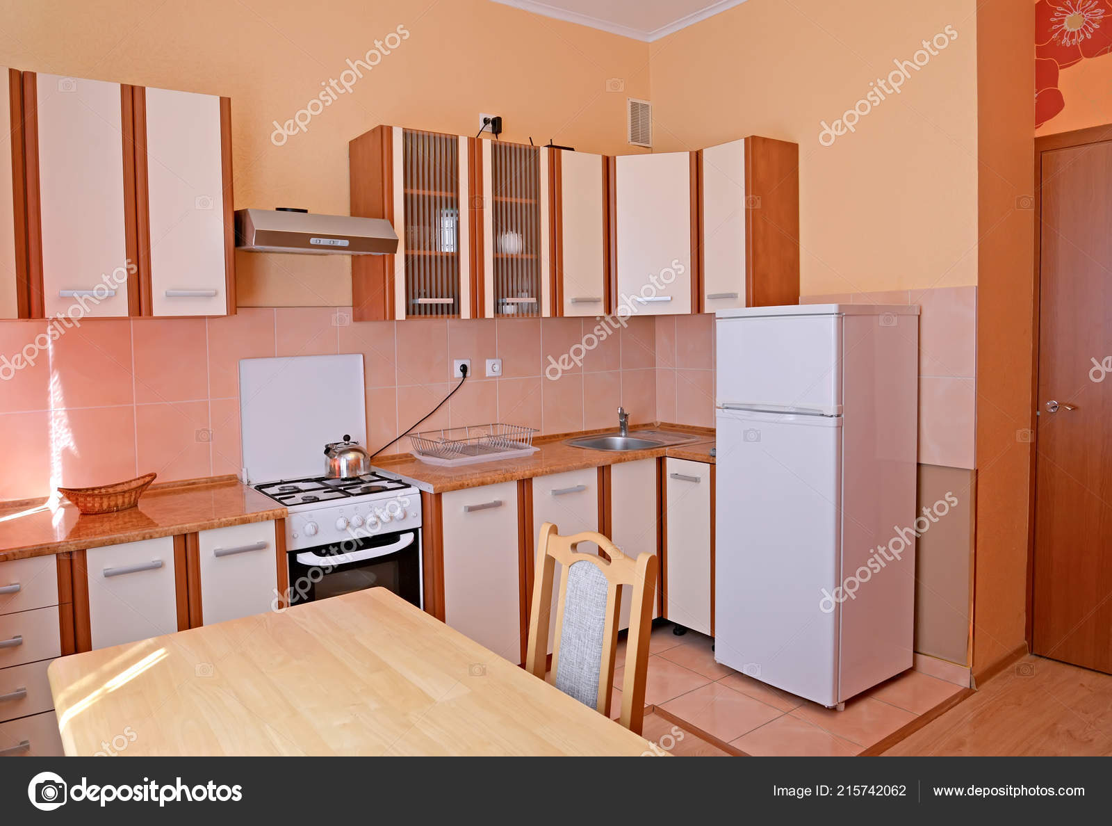 Interior Cocina Moderna Colores Cálidos Foto De Stock