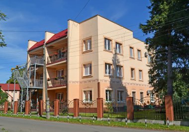 Zelenogradsk, Rusya - 09 Eylül 2018: Çocuk psychoneurological sanatoryum dört, konut inşası