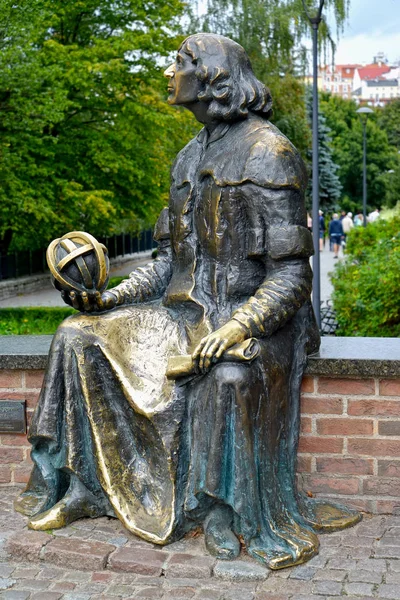 Olsztyn Polonia Agosto 2018 Monumento Nicolao Copernico Vista Laterale — Foto Stock