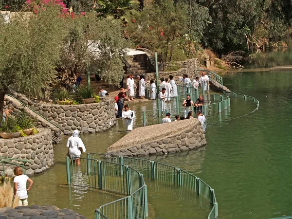 Yordanit 以色列 2012年10月06日 约旦河圣水的洗礼地点 — 图库照片