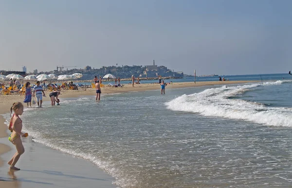 Tel Awiw Izrael Października 2012 Miejskiej Plaży Nad Brzegiem Morza — Zdjęcie stockowe