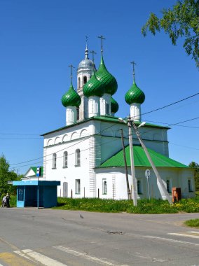 Yaz günü içinde kutsal Trinity Katedrali (18nci yüzyıl). Poshekhonje, Yaroslavl bölgesi