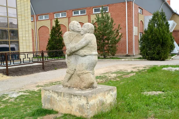 Elista Ryssland April 2017 Skulptur Kalmyk Slagsmål Byggnad Akademin Kampen — Stockfoto