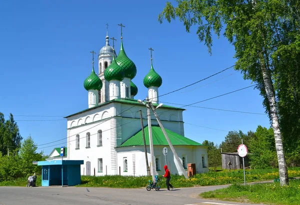 Catedral Santísima Trinidad Siglo Xviii Día Verano Poshekhonje Región Yaroslavl — Foto de Stock